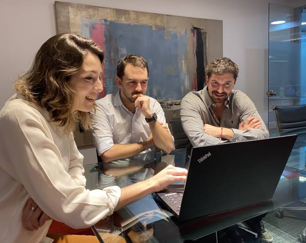 Celebrando 30 años de excelencia: el talento emergente de Noetinger & Armando