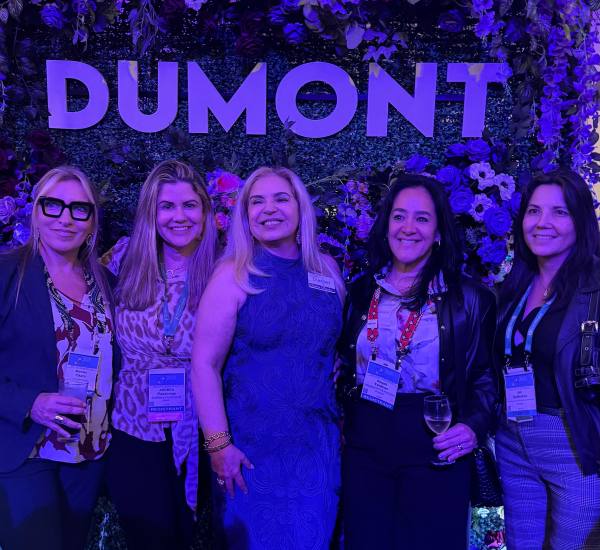 Dumont vuelve a Balboa Park: una celebración de una década