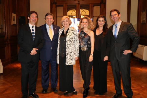 Rodrigo Velasco S., medio siglo de excelencia