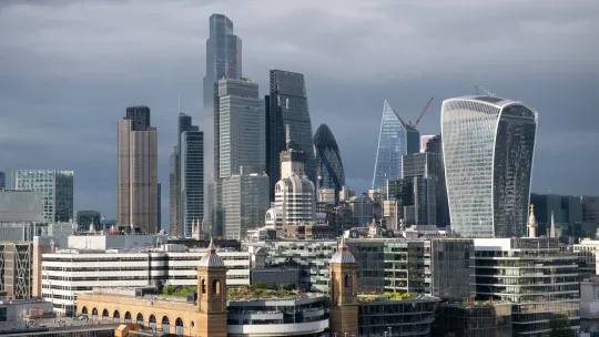 Let's meet in London! 