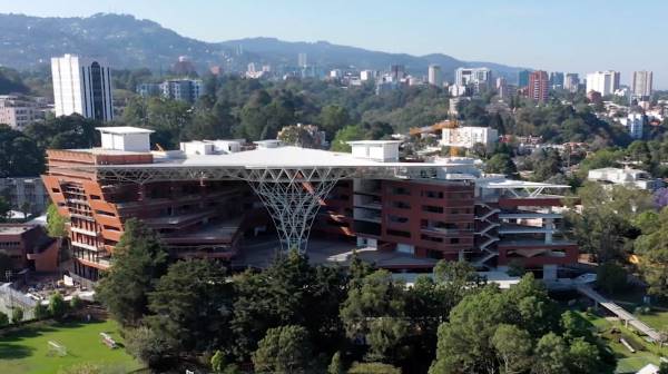 Guatemala's breakthrough in semiconductor technology: The development of the first nanochip