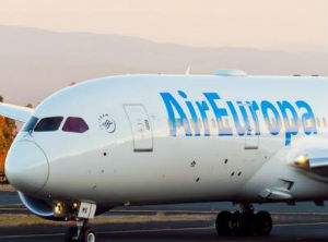 Honduras, looking for more Spaniards with Air Europa
