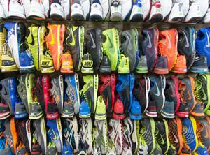 Increase of counterfeiting and illegal street vendors 